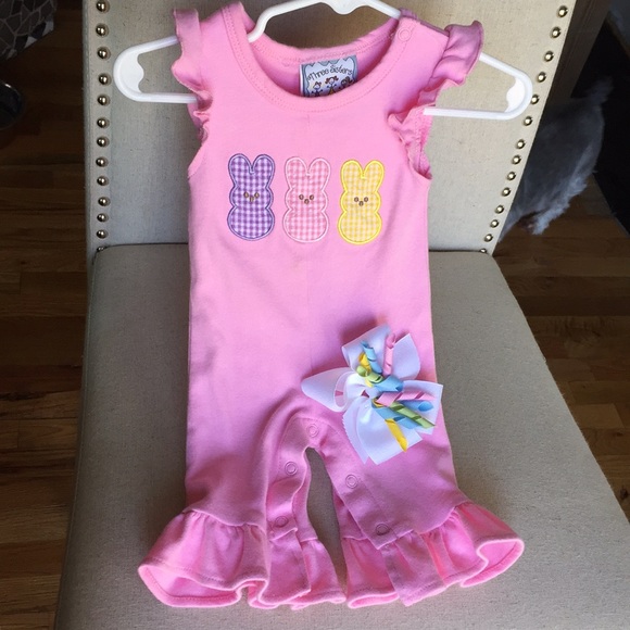 Three Sisters Easter jumpsuit with matching bow. - Picture 1 of 2
